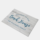 Willkommen in unserem Beach House Script Fußmatte (Schrägansicht)