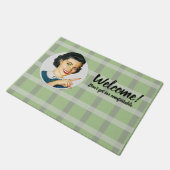 Willkommen! Komm nicht zu gemütlich Fußmatte (Schrägansicht)