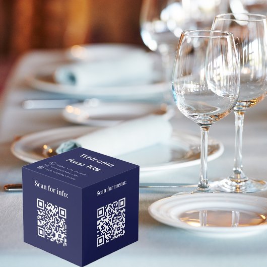 Willkommen QR Codes Info Hotel Restaurant Blau Würfel