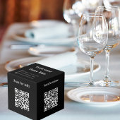 Willkommen QR Codes Info Hotel Restaurant Schwarz Würfel