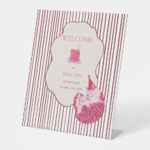 Willkommen zum 1. Geburtstag der rosa dummen Katze