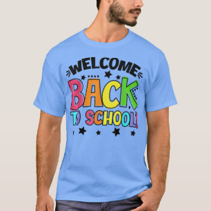 Willkommen zurück zum Schullehrer Student am erste T-Shirt
