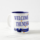 Willkommenes HomeThunderbolts Zweifarbige Tasse (Vorderseite Links)