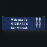 Willkommenes Plakat Bar mitzvah Jungen Banner<br><div class="desc">Vier IMITAT silberner Stern von Davids sind Set gegen einen Marineblauhintergrund,  auf dem weiße Text-Vorlagenen-Erholung. IDEAL FÜR - die Eltern,  die nach Zeichen zu den willkommenen Gästen zu diesem besonderen Anlass suchen.</div>