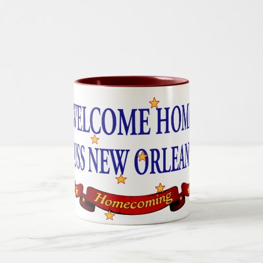 Willkommenes Zuhause USS New Orleans Zweifarbige Tasse (Mittel)