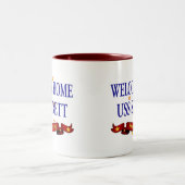 Willkommenes Zuhause USS Sterett Zweifarbige Tasse (Mittel)