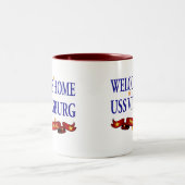 Willkommenes Zuhause USS Vicksburg Zweifarbige Tasse (Mittel)