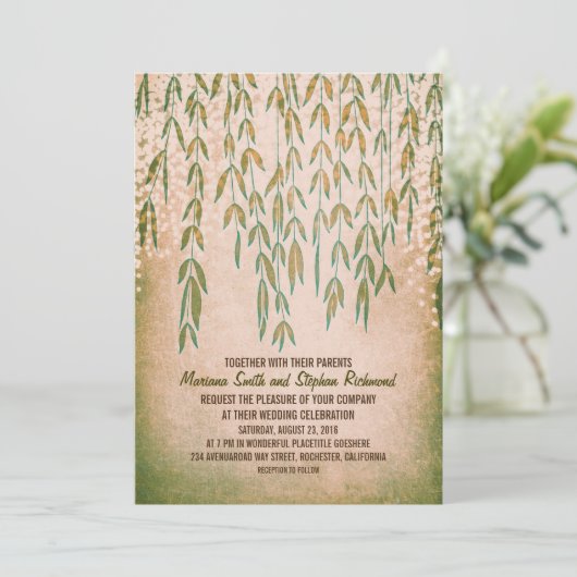 Willow Tree Branches String Lights Wedding lädt ei Einladung (Stehend Vorderseite)