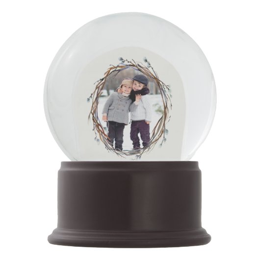 Willow Wreath Personalisiert Snow Globe Schneekugel (Vorderseite)