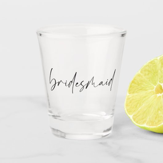 Willst du meine Bridesmaid sein - schicke Brautjun Schnapsglas (Vorderseite)