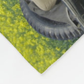 Willys MB Jeep in Rapeseed Field Fleecedecke (Ecke)