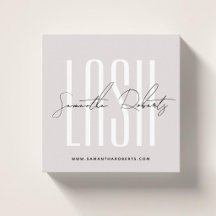 Wimpernstylistin moderne Typografieschrift Perlros
