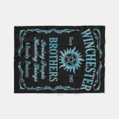 Winchester Brothers Seit 1983 ( Light Blue) Fleecedecke (Vorderseite (Horizontal))