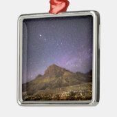 Wind River-Schlucht nachts Silbernes Ornament (Links)