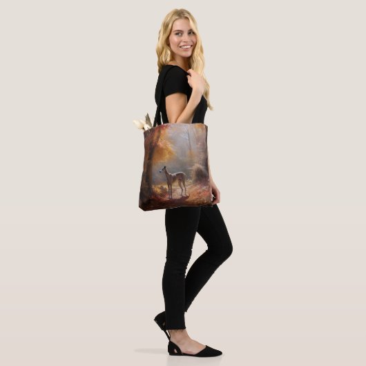 Windhund im Herbst Leaves Fall Inspiriert Tasche (Am Model)