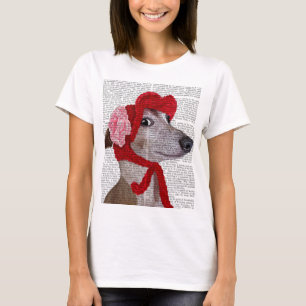 Windhund mit rotem wolligem Hut 2 T-Shirt