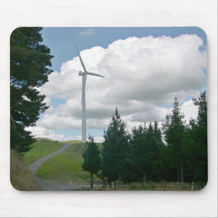 Windkraftanlagen in der Landschaft Mousepad