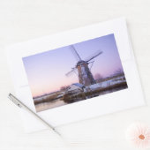 Windmühle bei Sonnenaufgang im Winterrechteckiger Rechteckiger Aufkleber (Umschlag)