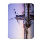 Windmühle bei Sonnenaufgang im Winterrechteckigmag Magnet (Vertikal)