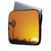 Windmühle bei Sonnenuntergang, Sinton, Texas, USA Laptopschutzhülle (Vorderseite Links)