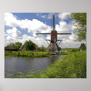 Windmühle entlang eines Kanals östlich von Leiden  Poster