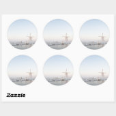 Windmühle im Schnee im Winter Rundaufkleber Runder Aufkleber (Blatt)