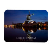 Windmühle Leidschendam mit Reflexion in der Nacht Magnet (Horizontal)