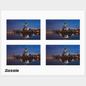 Windmühle Leidschendam mit Reflexion in der Nacht Rechteckiger Aufkleber (Blatt)