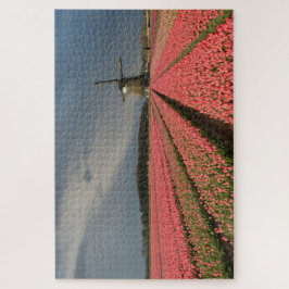 Windmühle mit rosa Tulpen im Frühjahr Puzzle