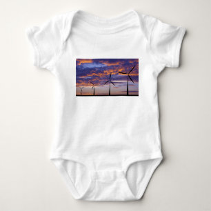 Windmühle Turbine bei Sunset Baby Strampler