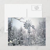 Windmühle und Bäume im Schnee bedeckt. Postkarte (Vorne/Hinten)