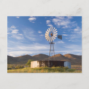 Windmühle und Damm im Karoo bei Sonnenaufgang Postkarte