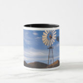 Windmühle und Damm im Karoo bei Sonnenaufgang Tasse (Zentrum)