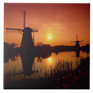 Windmühlen bei Sonnenuntergang, Kinderdijk, Niede Fliese