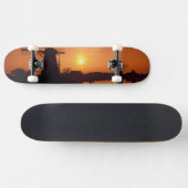 Windmühlen bei Sonnenuntergang, Kinderdijk, Nieder Skateboard (Horizontal)
