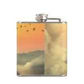 Windmühlen Berge und Wolken Flachmann (Rückseite)