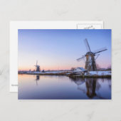 Windmühlen im Winter entlang eines gefrorenen Flus Postkarte (Vorne/Hinten)