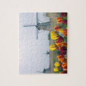 Windmühlen und Tulpen entlang des Kanals in Puzzle (Vertikal)