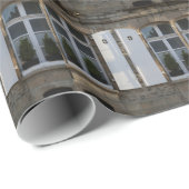 Windows Dinan, Bretagne, Frankreich Geschenkpapier (Rolleneckpunkt)