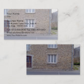 Windows im rauen Steinwand-Haus mit Spitze Curtai Visitenkarte (Vorne/Hinten)