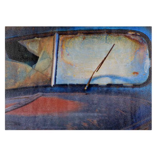 Windschutzscheibe eines alten rostigen Lastwagens Schneidebrett (Vorderseite)