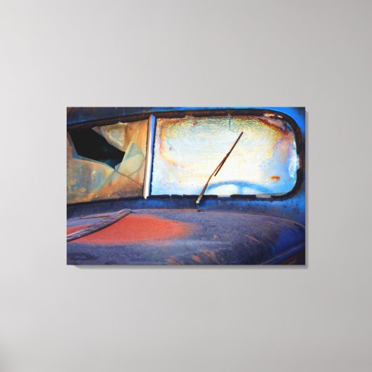 Windschutzscheibe eines alten rostigen LKW Leinwanddruck (Vorderseite)