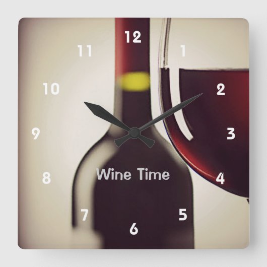Wine Bottle and Glass Design Wall Clock Quadratische Wanduhr (Vorderseite)