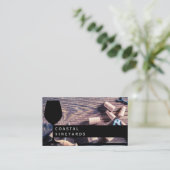 Wine Glass | Weinkorn auf Holztischen Visitenkarte (Stehend Vorderseite)