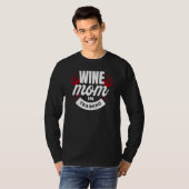 Wine Mom In Training Graphic   Saying   T-Shirt (Vorne ganz)