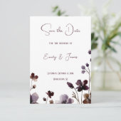 Wine Red Plum Mauve Fall Floral Wedding Save The Date (Stehend Vorderseite)