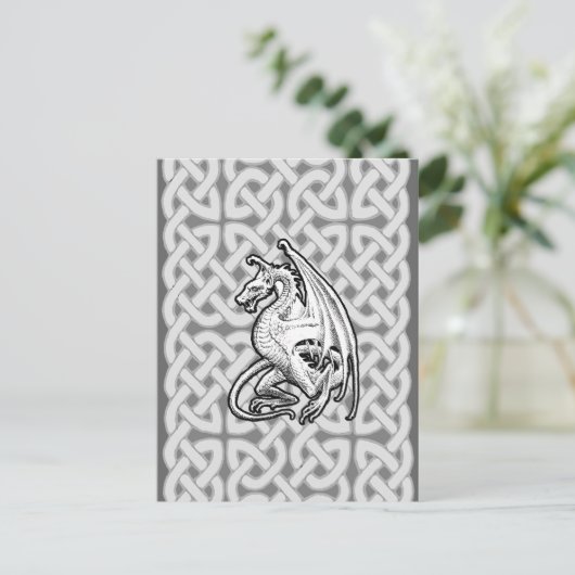 Winged Dragon Postkarte (Stehend Vorderseite)