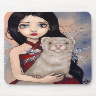 "Winged Frettchen" Mousepad