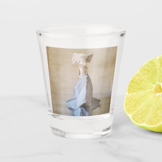 Winged Victory of Samothrace Shot glass Schnapsglas (Vorderseite)