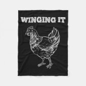Winging It Funny Chicken Wings Lovers Quote Fleecedecke (Vorderseite)